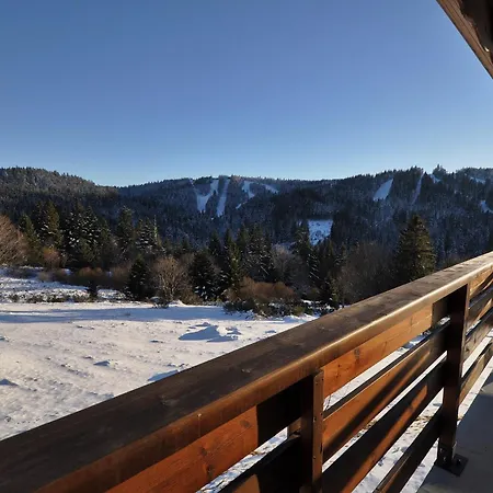 Dyna, Luxe, Calme Et Serenite *